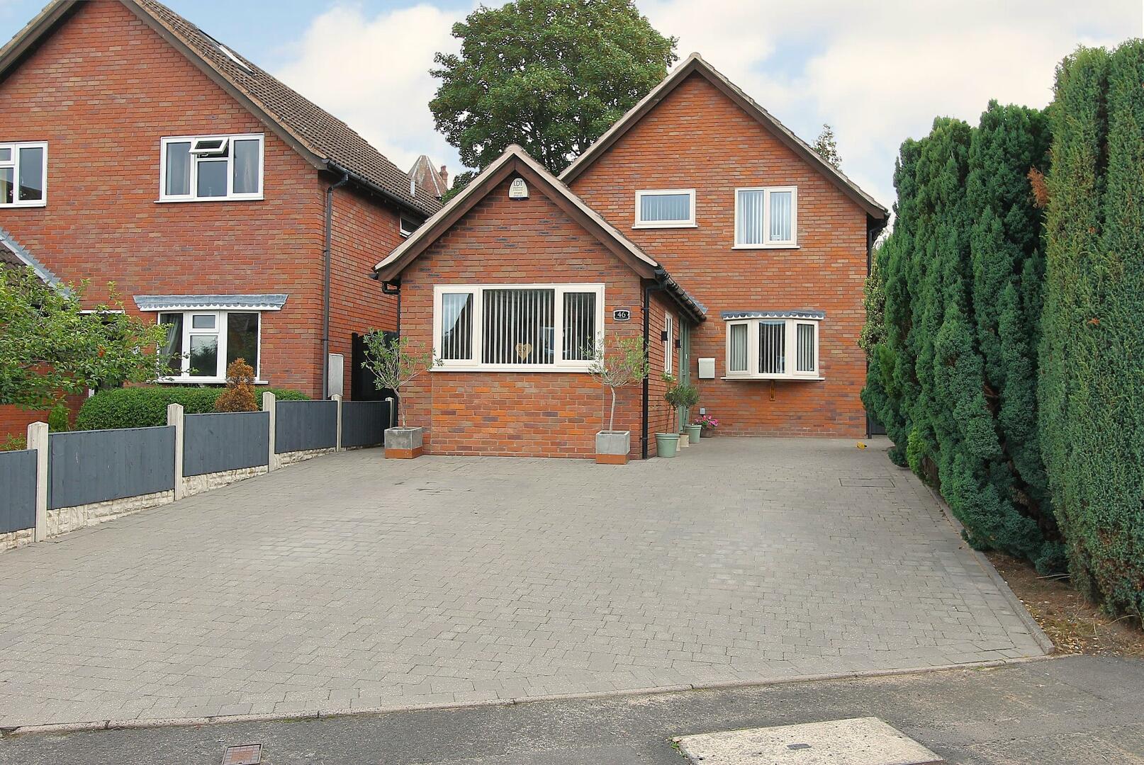 Heightington Place, Stourport-On-Severn